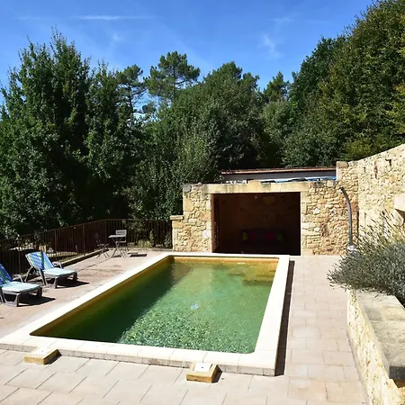 Luxurious In Domme With Swimming Pool 펜션 *