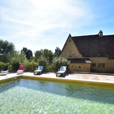 Luxurious In Domme With Swimming Pool * Saint-Cirq-Madelon