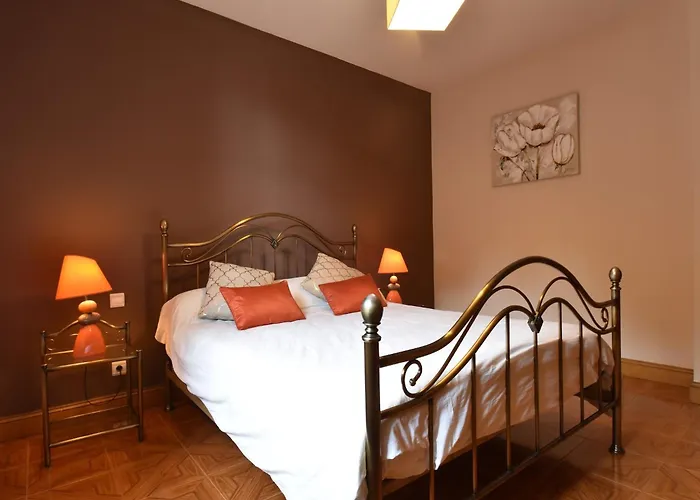 Ferienhaus Luxurious In Domme With Swimming Pool